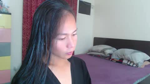 Snapshot of xlovely_destinyx chatting on 17, 2, 2025 Alice online show from 17, 2, 2025