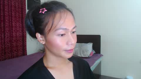 Snapshot of xlovely_destinyx chatting on 22, 2, 2025 Alice online show from 22, 2, 2025