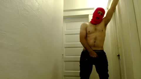 Snapshot of xmarks_a_slut chatting on 12, 7, 2026 XXXMARKSASLUTXXX online show from 12, 7, 2026