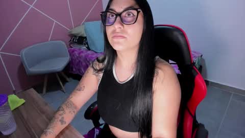 MILEE online show from 9, 11, 2025