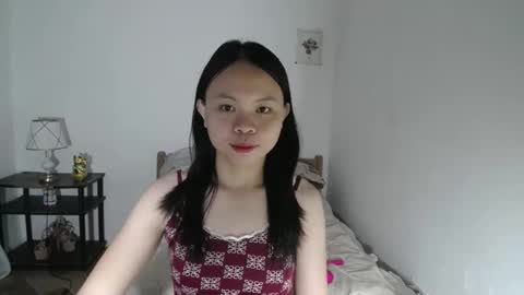 Snapshot of xo_worth_it chatting on 1, 3, 2026 nathalie online show from 1, 3, 2026