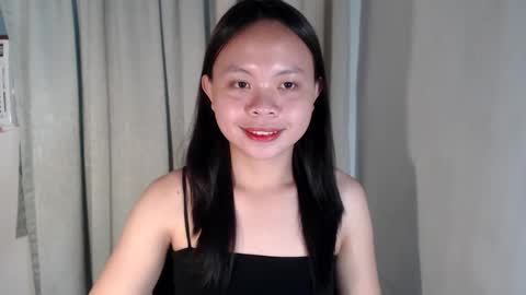 Snapshot of xo_worth_it chatting on 3, 3, 2026 nathalie online show from 3, 3, 2026