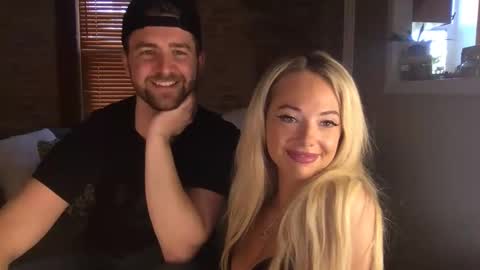 xoprincesspeachxo online show from 8, 3, 2026