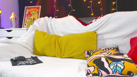 XoRylan online show from 24, 1, 2025