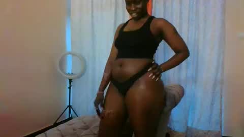 Xoxo online show from 11, 9, 2025