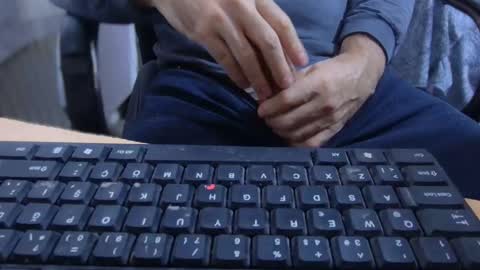 xrokettt online show from 1, 2, 2026