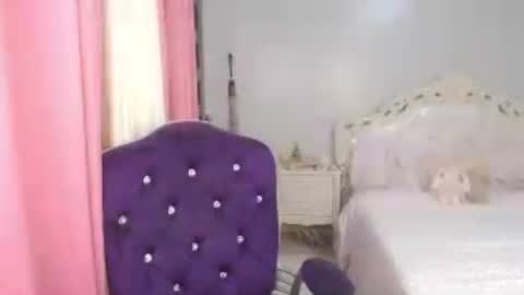 Snapshot of xsexyninedollx chatting on 10, 7, 2026 Cleo de nile online show from 10, 7, 2026