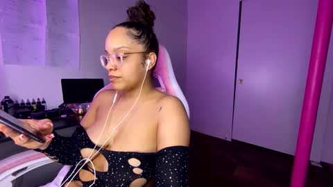 xStarGazingx online show from 3, 4, 2026