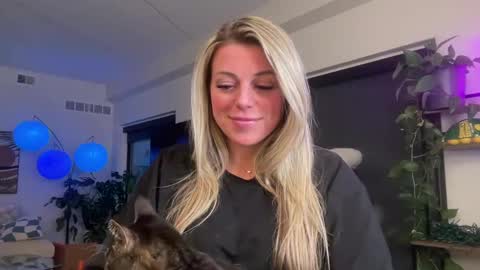 Snapshot of xstellabeex chatting on 10, 1, 2025 xstellabeex online show from 10, 1, 2025