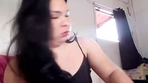 Snapshot of xsuck_my_dickx chatting on 15, 10, 2025 Nica online show from 15, 10, 2025