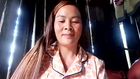 Snapshot of xuxulove00 chatting on 20, 9, 2025 xuxulove00 online show from 20, 9, 2025