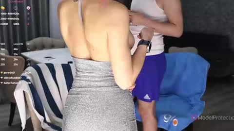 FrancyStepmom and YStepson    INTERESTED IN A GIRL-GIRL COLLABORATION  TEXT ME HERE  or INSTAGRAM online show from 13, 2, 2025