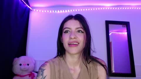 Snapshot of xx_johnson_xx chatting on 16, 5, 2026 VALE online show from 16, 5, 2026