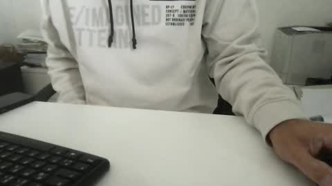 Snapshot of xxberlin_1976xx chatting on 1, 10, 2025 Sally  Alex online show from 1, 10, 2025