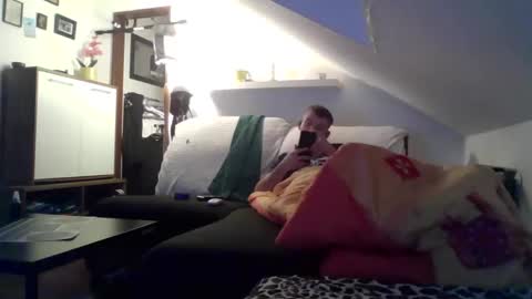 Snapshot of xxdirty_slut_boyxx chatting on 7, 1, 2026 xxdirty_slut_boyxx online show from 7, 1, 2026