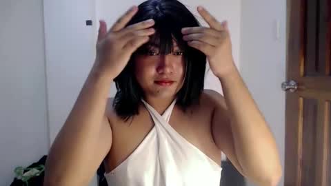 Snapshot of xxhotloyd_cummerx chatting on 4, 5, 2026 Loyd online show from 4, 5, 2026