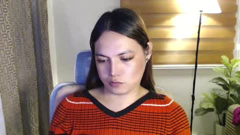 Snapshot of xxjulielovesyouxx chatting on 31, 1, 2025 July online show from 31, 1, 2025