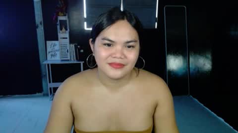 Kylie Smith online show from 28, 10, 2025