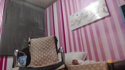 xxrowenatastycockforyouxx online show from 26, 3, 2026