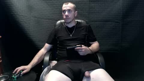 Snapshot of xxscubastevexxx chatting on 19, 11, 2025 xxScubaStevexx online show from 19, 11, 2025