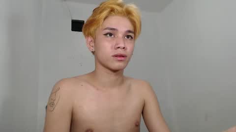 Snapshot of xxsebastian18 chatting on 12, 12, 2024 seb online show from 12, 12, 2024