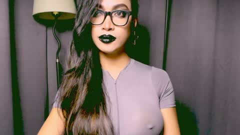 Lara online show from 26, 12, 2024