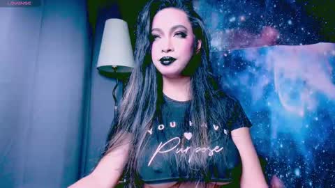 Lara online show from 26, 2, 2025