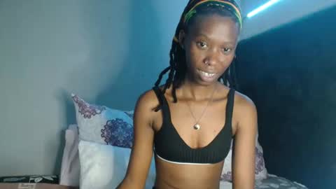 xxsexytalia28 online show from 21, 2, 2026