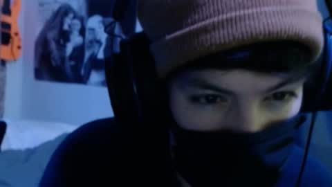 Snapshot of xxwhitefoxx chatting on 16, 9, 2025 David Fox online show from 16, 9, 2025