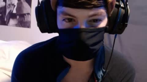 Snapshot of xxwhitefoxx chatting on 27, 9, 2025 David Fox online show from 27, 9, 2025