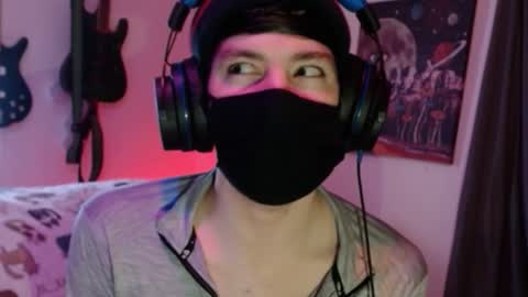 Snapshot of xxwhitefoxx chatting on 4, 3, 2026 David Fox online show from 4, 3, 2026