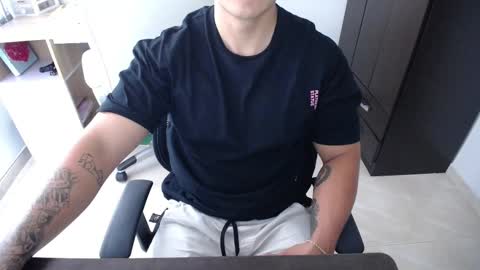 Snapshot of xxx_3d chatting on 24, 2, 2025 xxx_3d online show from 24, 2, 2025