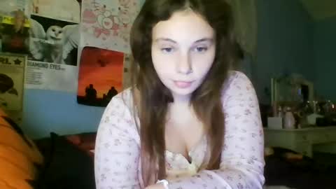 Snapshot of xxxangelcakes chatting on 15, 10, 2025 xxxangelcakes online show from 15, 10, 2025
