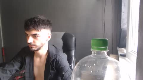 xxxdonpuiuuxxx online show from 19, 1, 2026