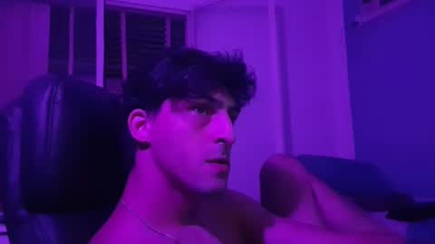 xxxfacu online show from 19, 1, 2025