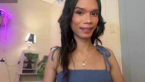 Snapshot of xxxfuckgirlyumsxxx chatting on 8, 6, 2026 Your Princess Yums online show from 8, 6, 2026