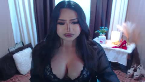OLIVIA online show from 1, 6, 2026