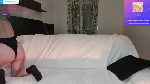 Onlyfanz  online show from 18, 2, 2025