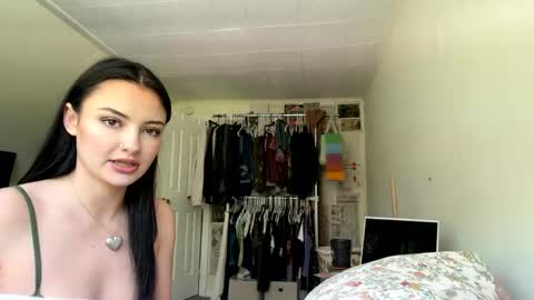 xxxsophiaday online show from 23, 4, 2026