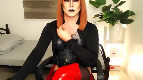 QueenMarina online show from 15, 3, 2026