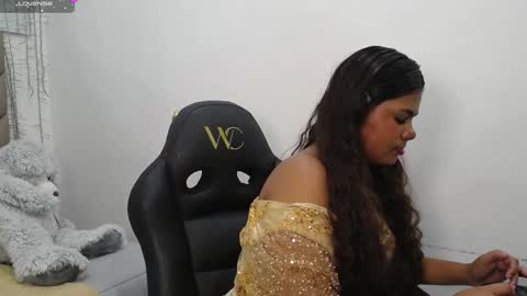 Snapshot of yaazhini457034 chatting on 11, 2, 2026 yazhini online show from 11, 2, 2026