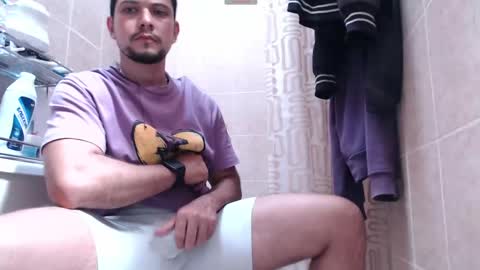 Snapshot of yacklol chatting on 3, 3, 2025 jack thopmson online show from 3, 3, 2025