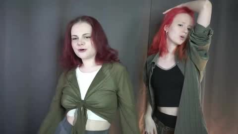 Snapshot of yajairamichaux chatting on 7, 5, 2026 Gina and Mia online show from 7, 5, 2026