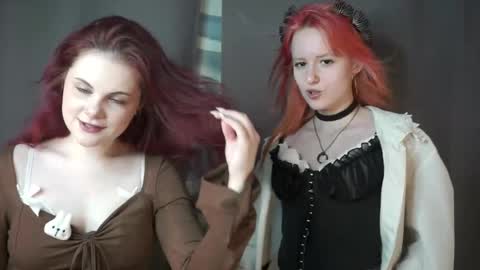 Snapshot of yajairamichaux chatting on 12, 5, 2026 Gina and Mia online show from 12, 5, 2026
