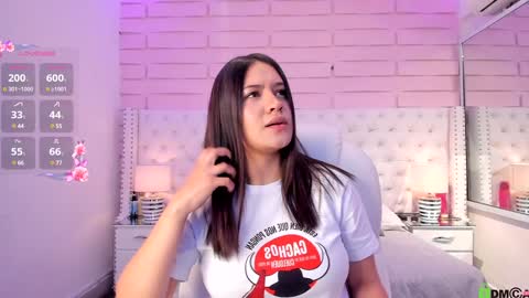 Snapshot of yaky_ chatting on 13, 1, 2025 Yakeline online show from 13, 1, 2025