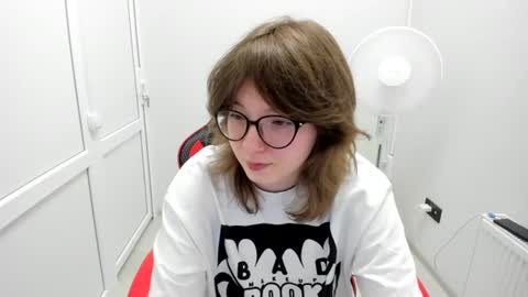 Snapshot of yamihoshii chatting on 29, 7, 2026 Sofia online show from 29, 7, 2026