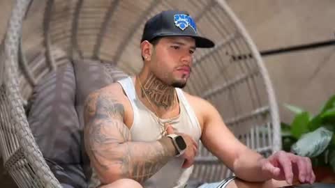 Snapshot of yamp_bigcock chatting on 25, 7, 2026 yamp sambrano online show from 25, 7, 2026
