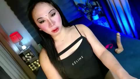 Snapshot of yan2xcumsalotxx chatting on 28, 9, 2025 REYAN online show from 28, 9, 2025
