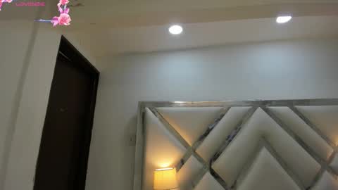 Yara online show from 8, 3, 2026