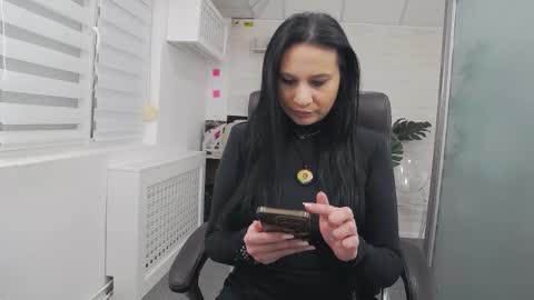 Snapshot of yaraxcox chatting on 9, 2, 2026 Yara online show from 9, 2, 2026